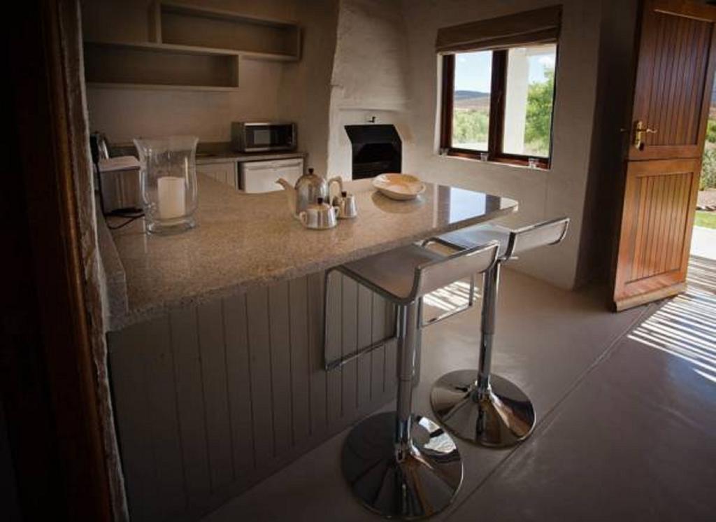 Vrisch Gewagt Boutique Self-Catering Olive Farm Guest House Принс Алберт Стая снимка